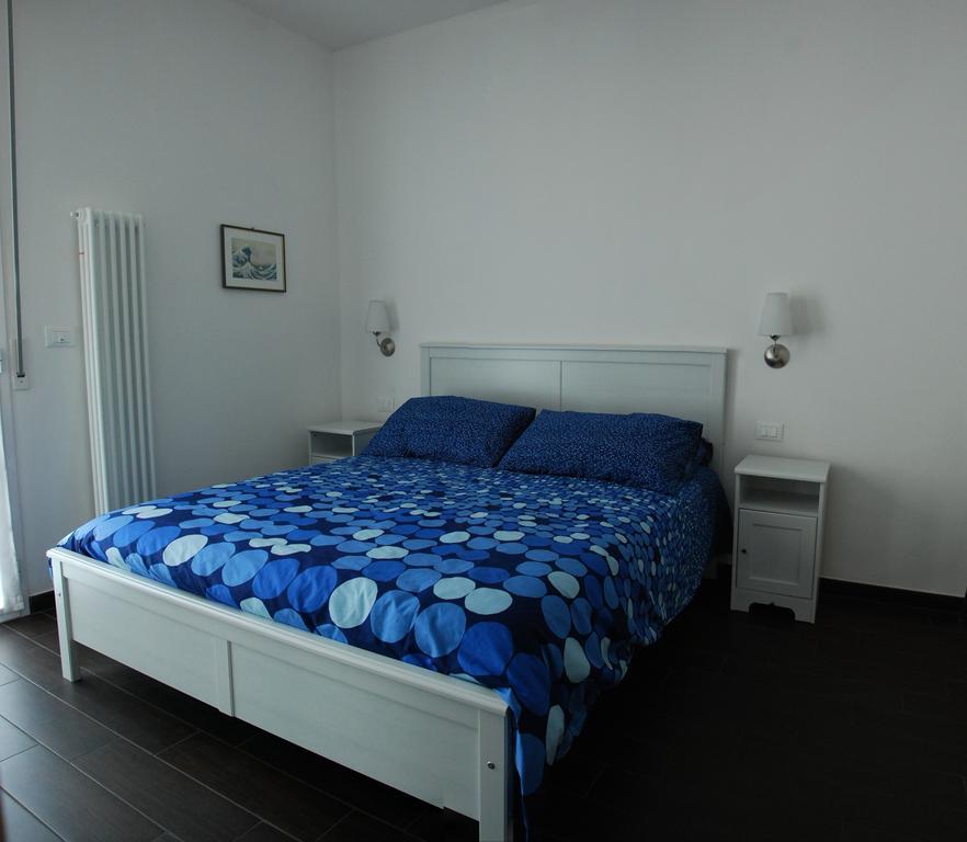 Casa Vacanze Aurora Centro Rimini Zimmer foto