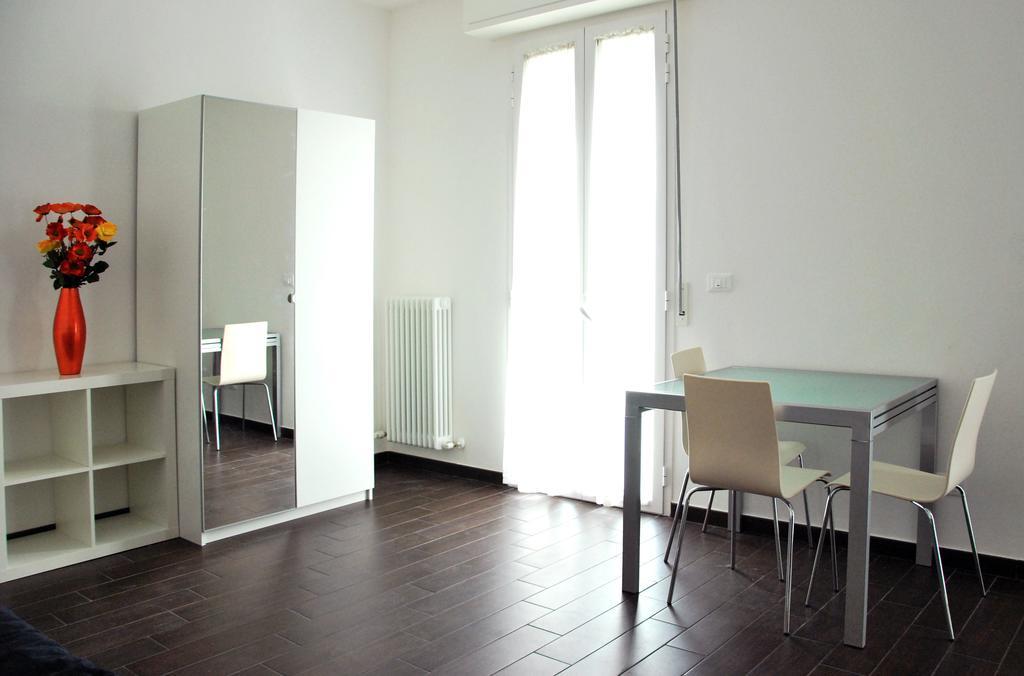 Casa Vacanze Aurora Centro Rimini Zimmer foto